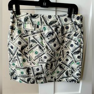 Loud Mouth Money Golf Skort Size 4